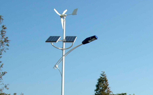 城市升级选普兰智慧路灯：5G基站整合方案