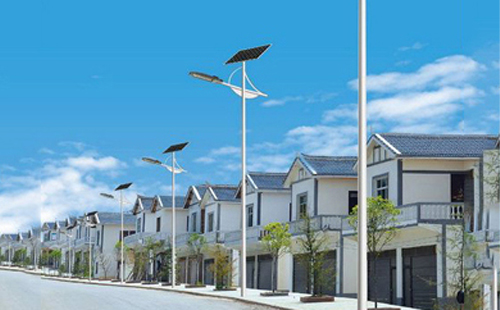 普兰太阳能路灯配置与在乡村道路照明中的应用